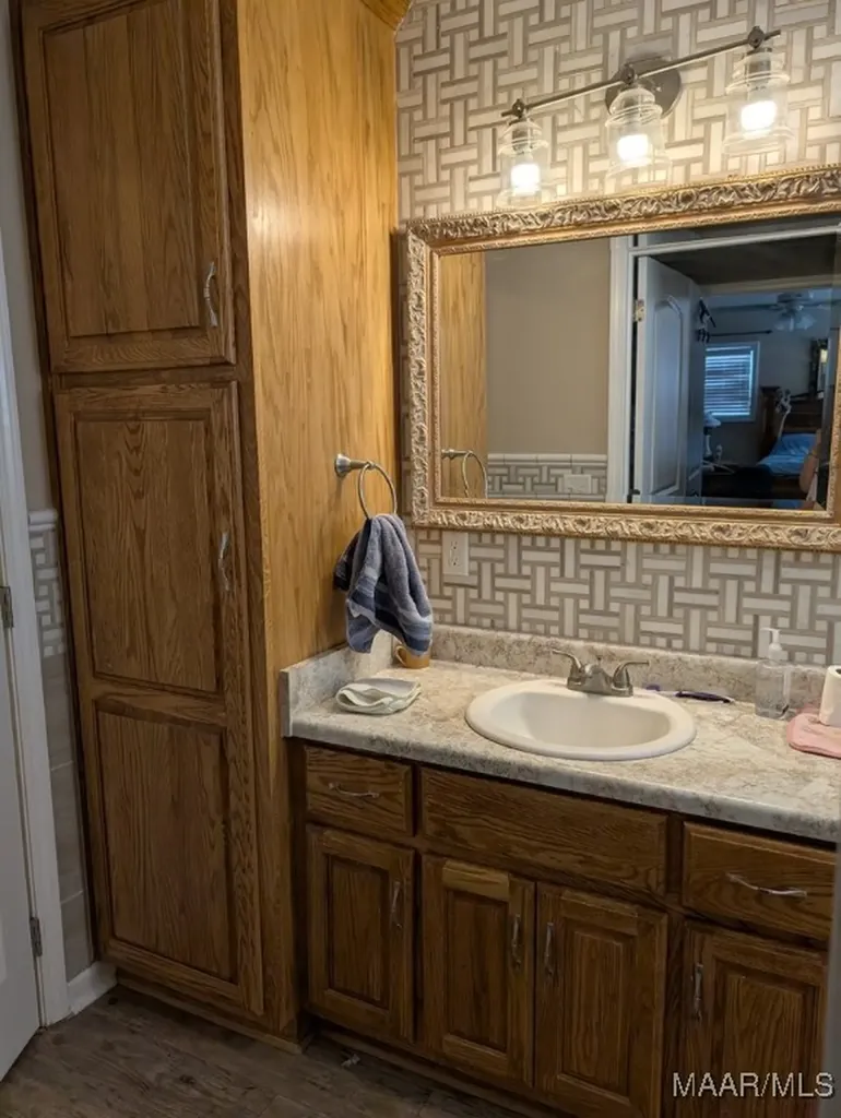 2302 Stonebridge Road Dothan AL 36301