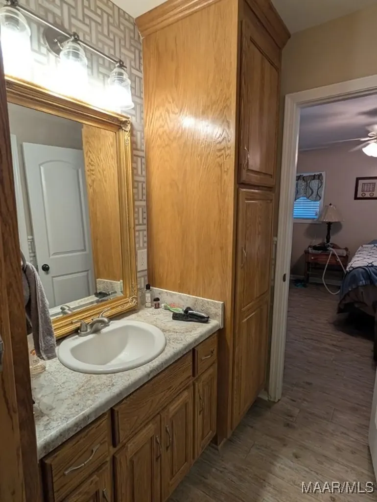 2302 Stonebridge Road Dothan AL 36301