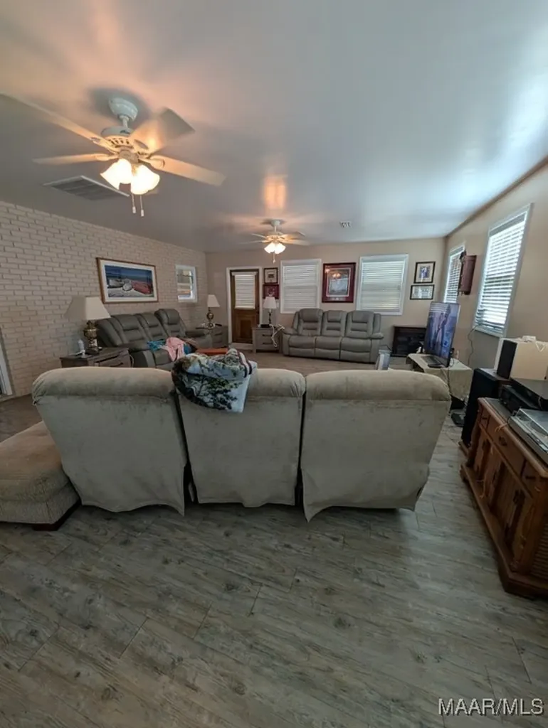 2302 Stonebridge Road Dothan AL 36301