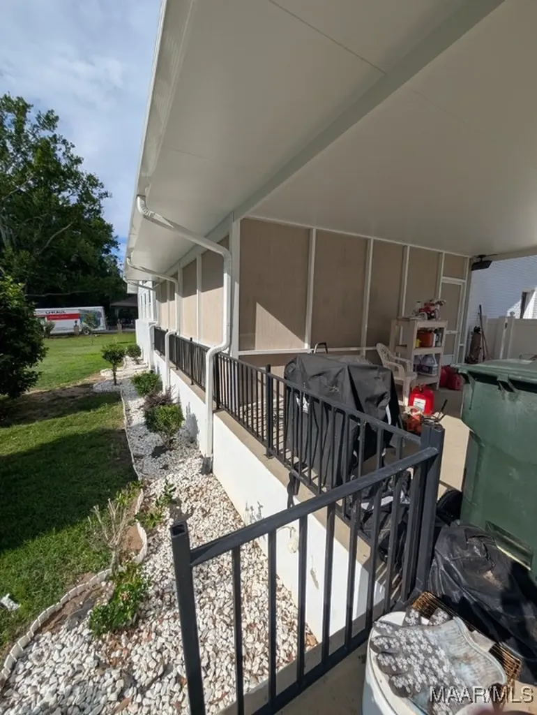 2302 Stonebridge Road Dothan AL 36301