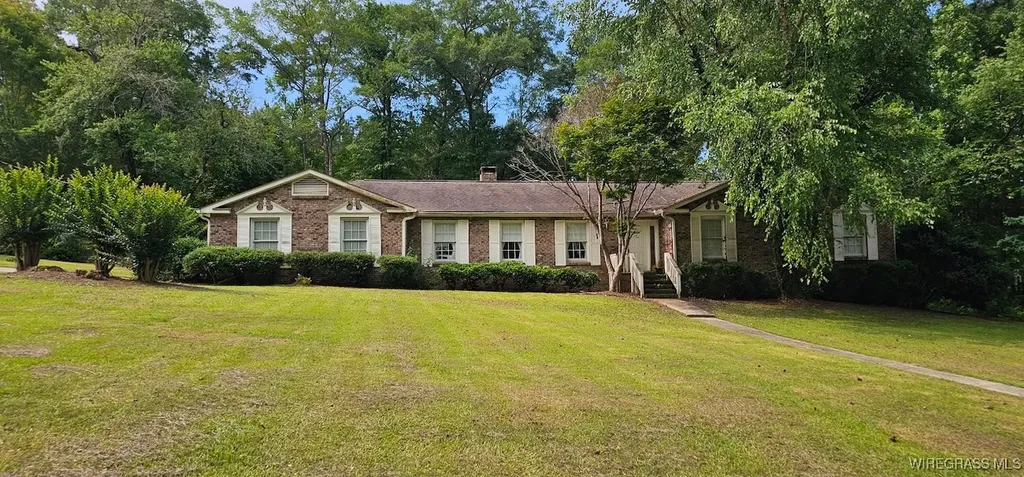 386 Stonebridge Lane Ozark AL 36360