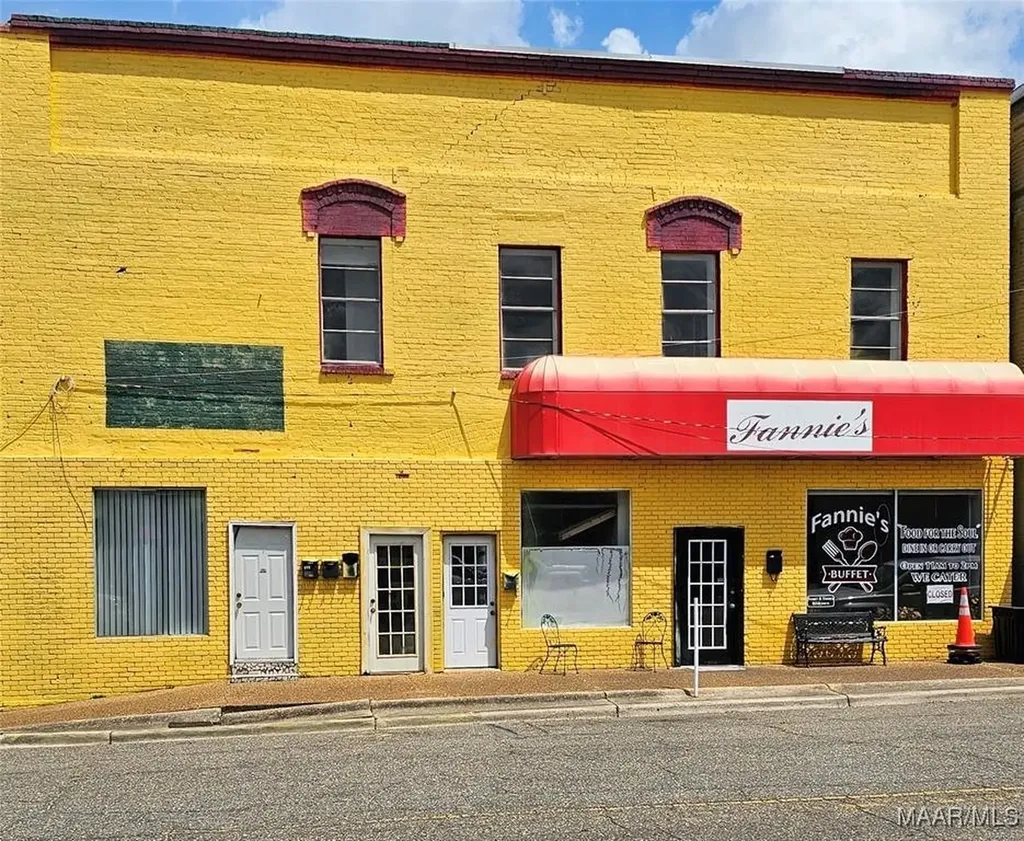 198 W Reynolds Street Ozark AL 36360