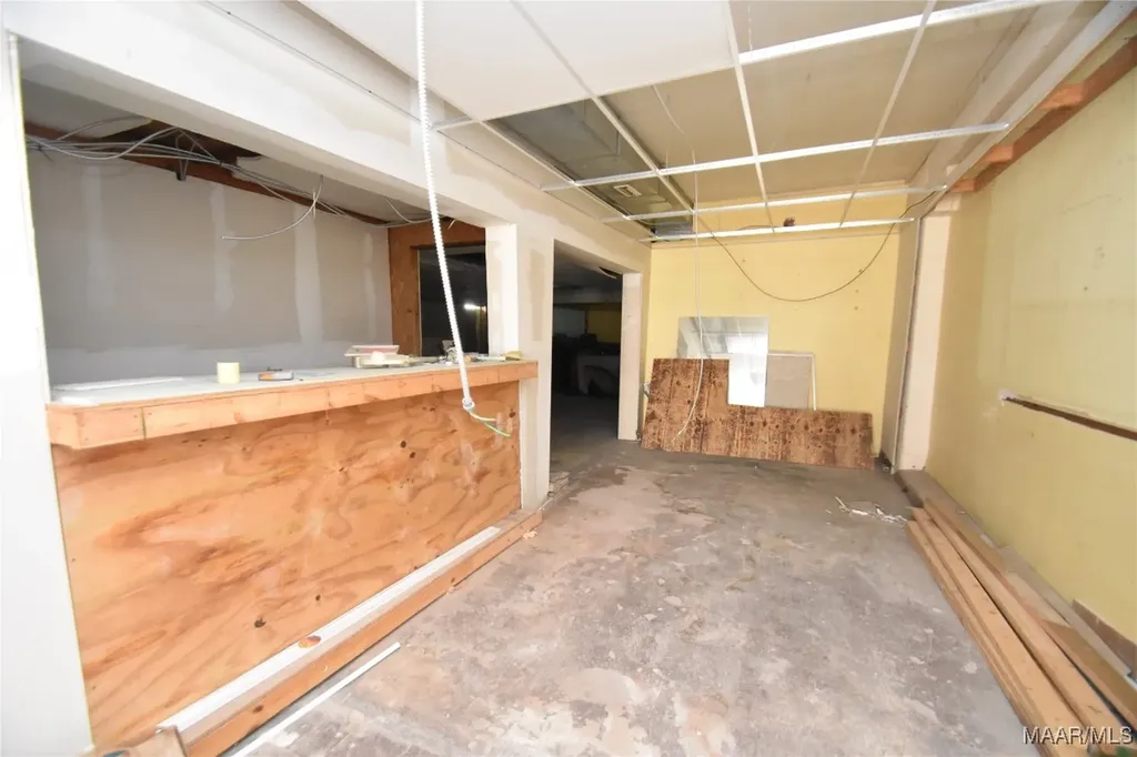 198 W Reynolds Street Ozark AL 36360