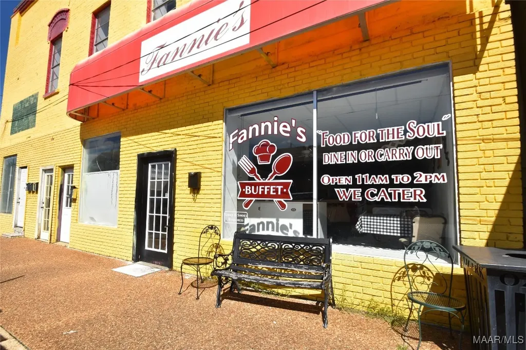 198 W Reynolds Street Ozark AL 36360