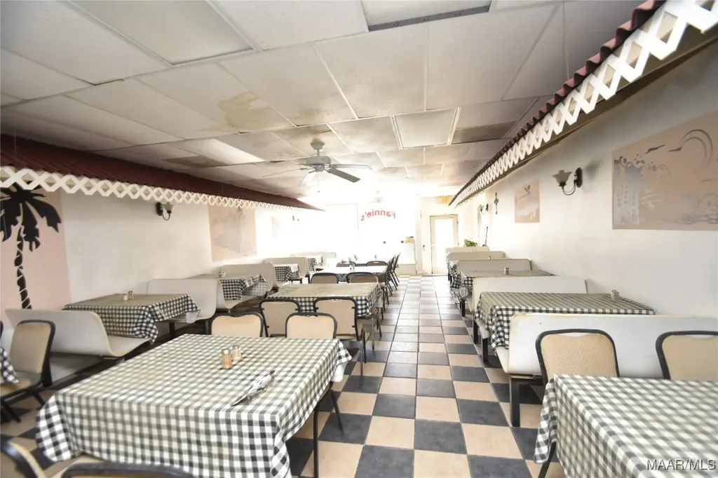 198 W Reynolds Street Ozark AL 36360