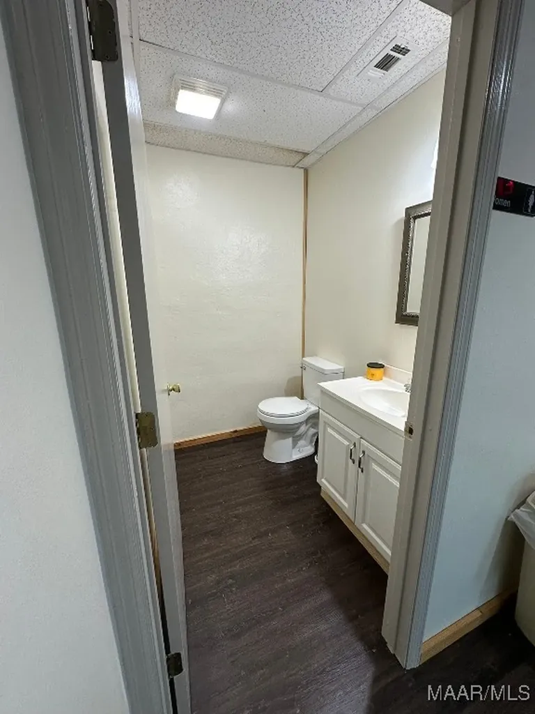 120 N Main Street Brundidge AL 36010