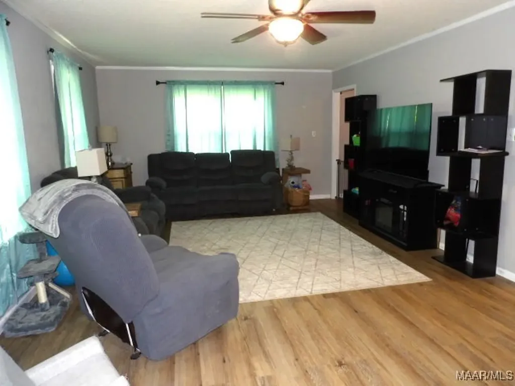 102 Wesley Drive Abbeville AL 36310