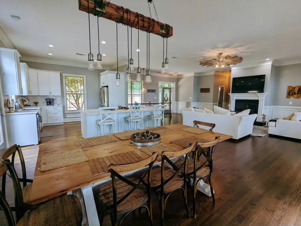 1320 Lakemont Drive North Southside AL 35907