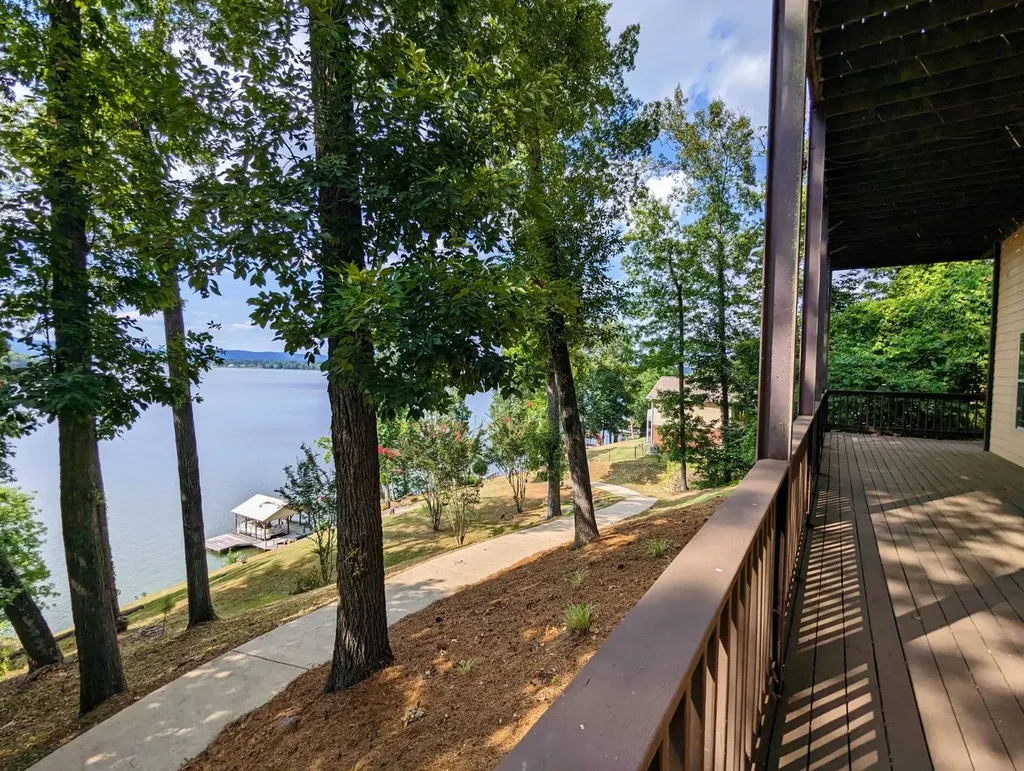 1320 Lakemont Drive North Southside AL 35907