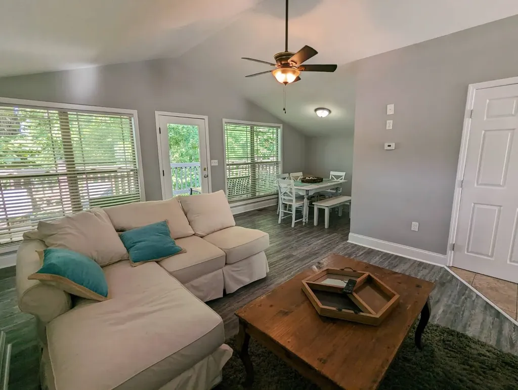 1320 Lakemont Drive North Southside AL 35907