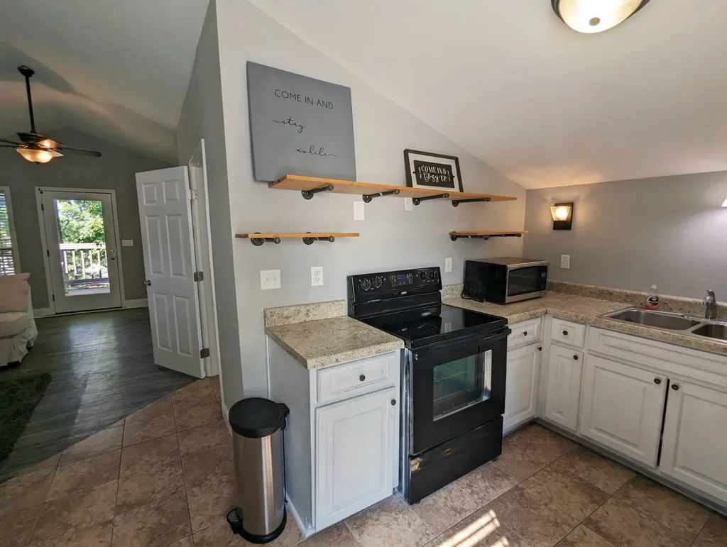 1320 Lakemont Drive North Southside AL 35907