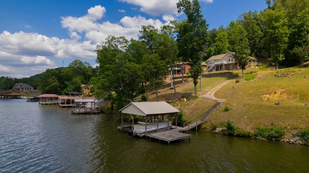 1320 Lakemont Drive North Southside AL 35907