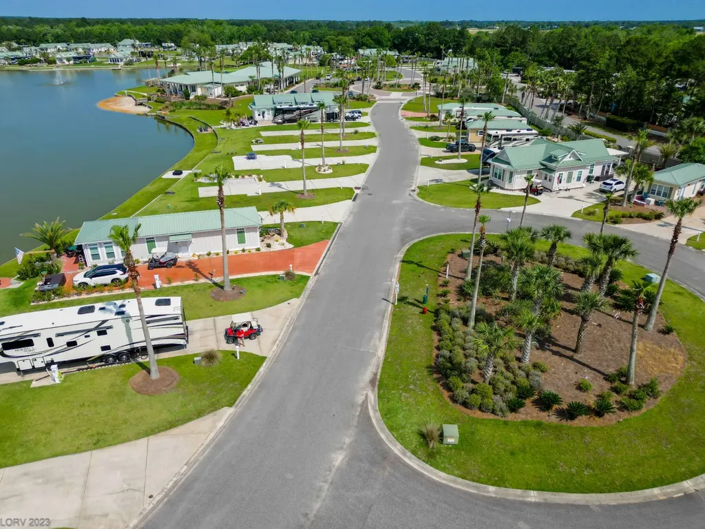 11850 Gateway Drive Elberta AL 36530