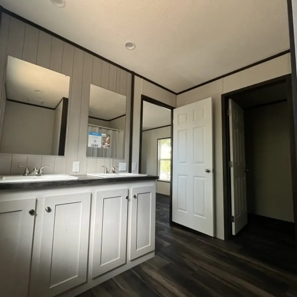 208 Robin Drive Troy AL 37069