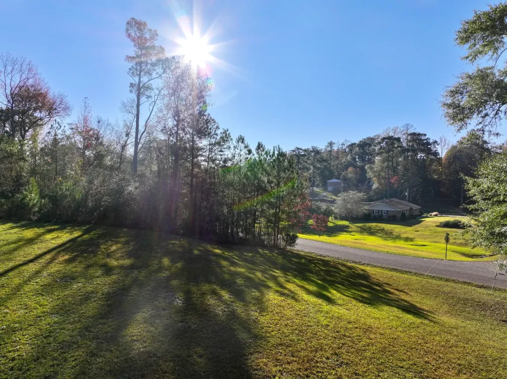 5TH Avenue Grove Hill AL 36451