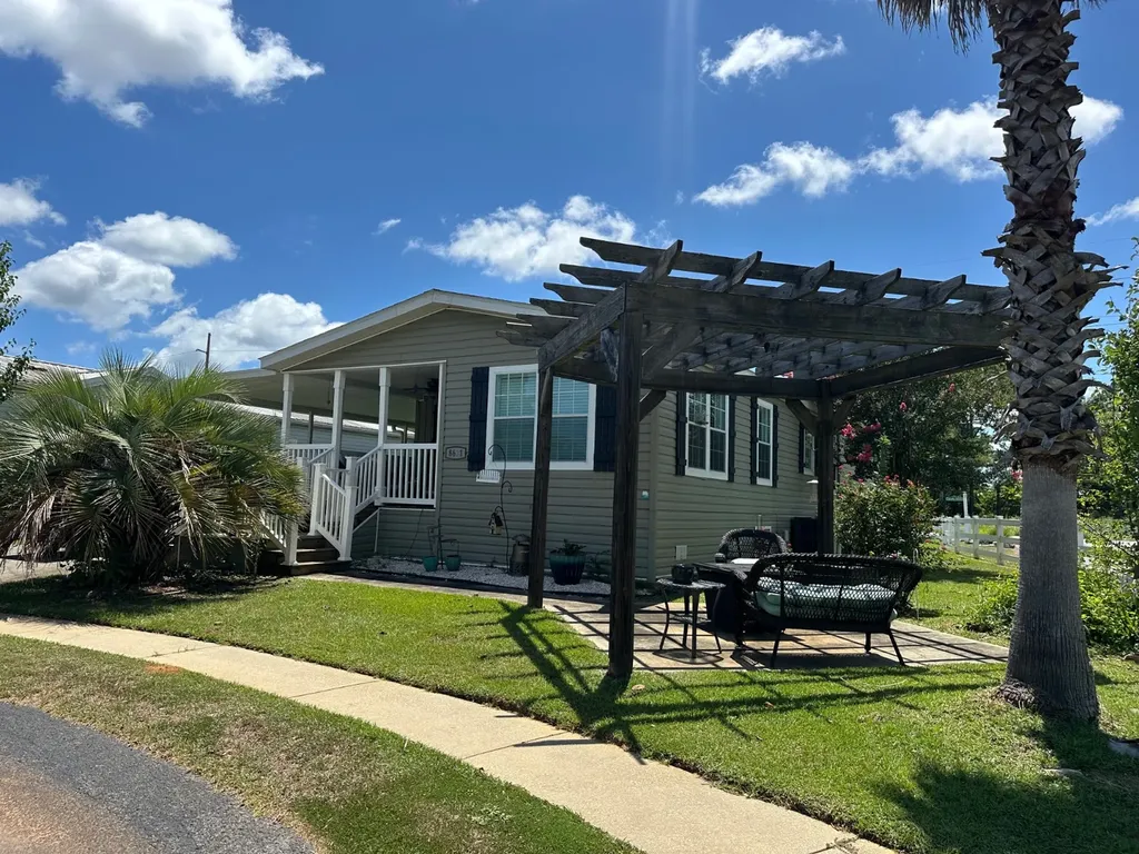 8621 Carriage Way Foley AL 36535
