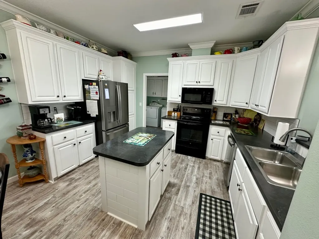 8586 Wiregrass Drive Foley AL 36535