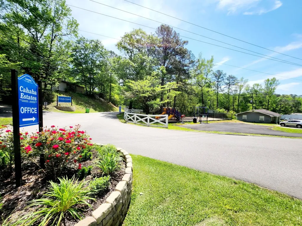 723 Morgan Drive Trussville AL 35173