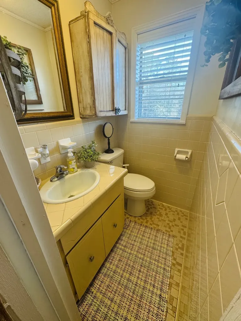 721 Pine Street Thomasville AL 36784