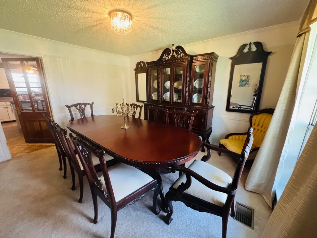 721 Pine Street Thomasville AL 36784