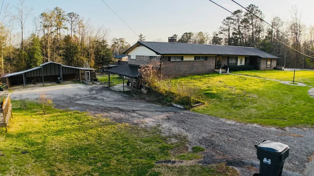 721 Pine Street Thomasville AL 36784