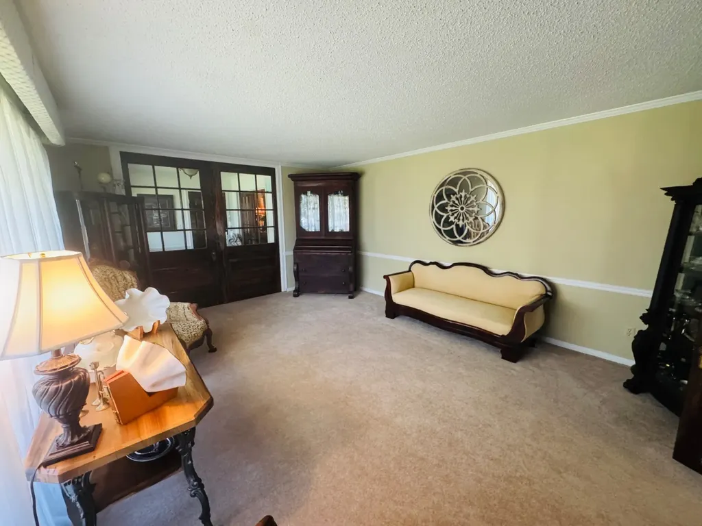 721 Pine Street Thomasville AL 36784