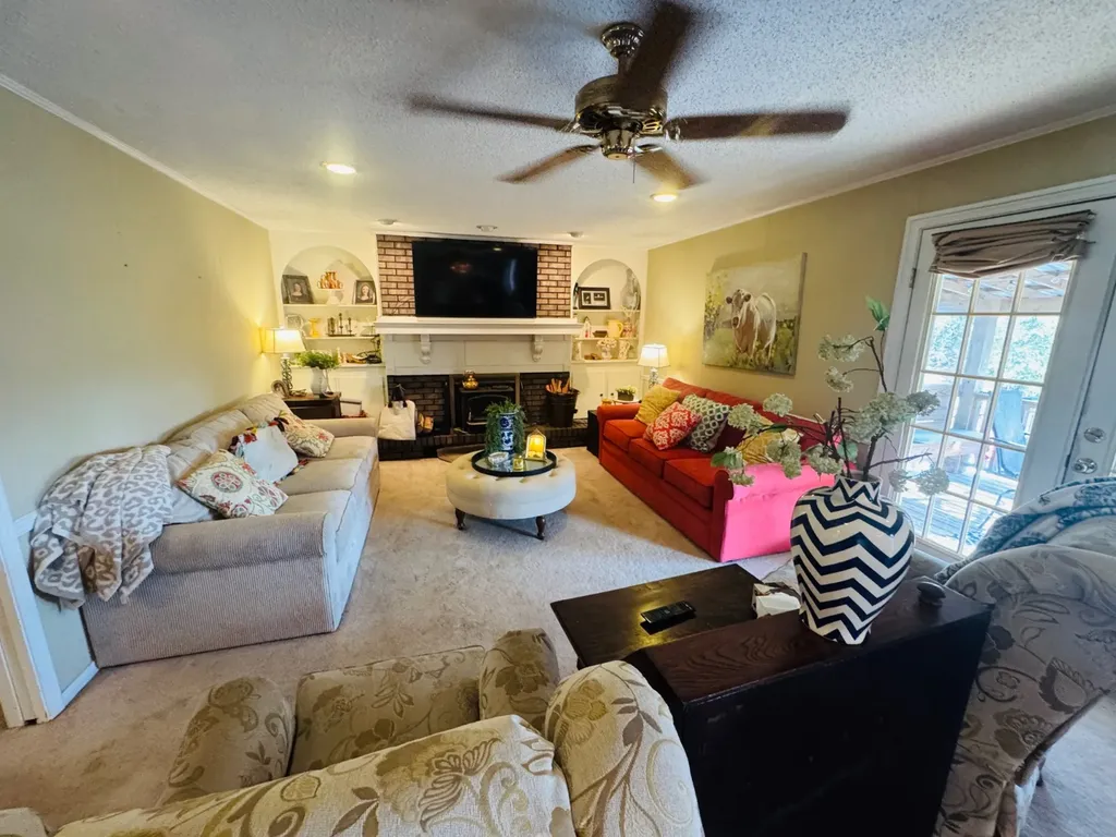 721 Pine Street Thomasville AL 36784