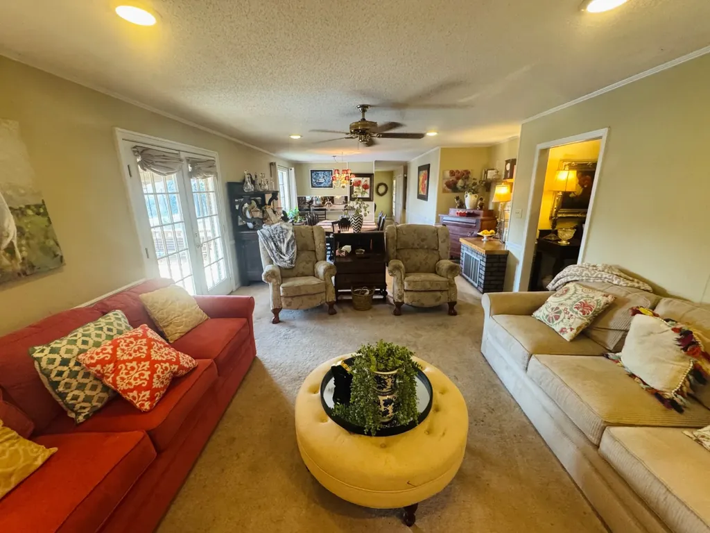 721 Pine Street Thomasville AL 36784