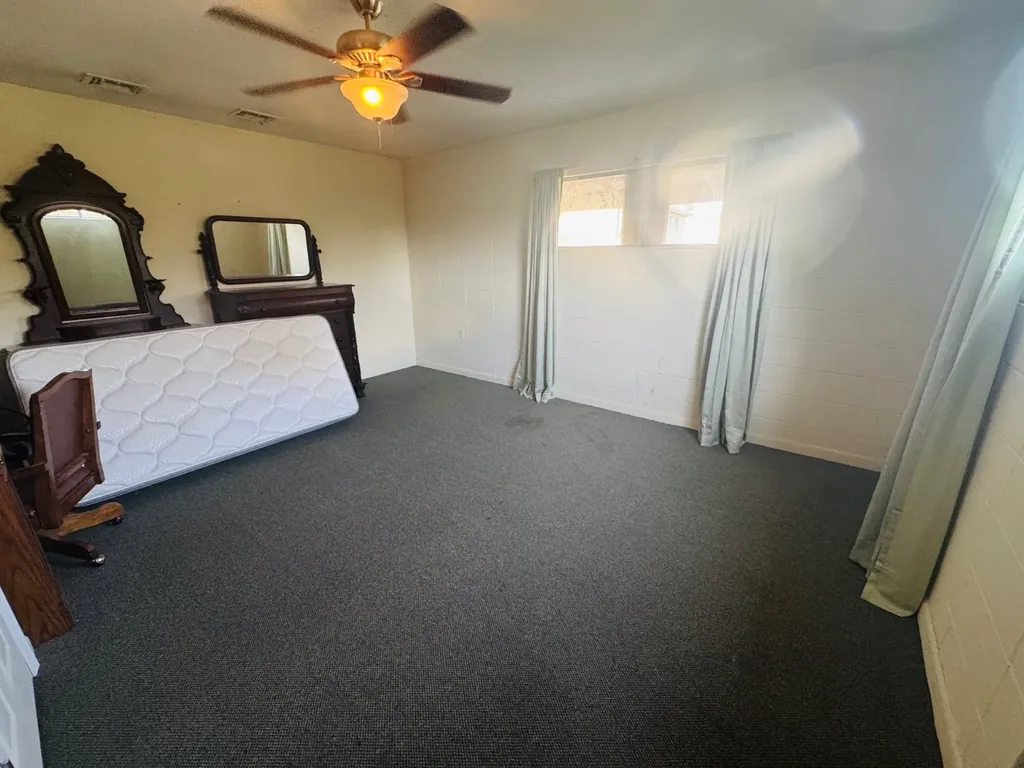 721 Pine Street Thomasville AL 36784