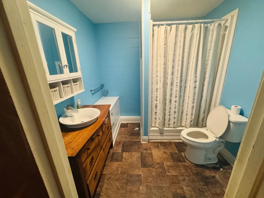 721 Pine Street Thomasville AL 36784