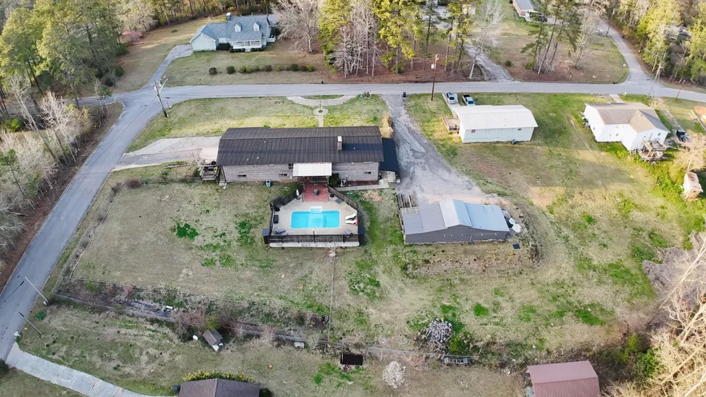 721 Pine Street Thomasville AL 36784