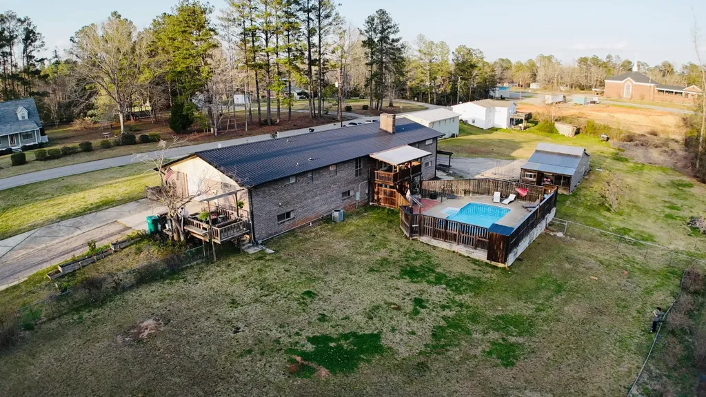 721 Pine Street Thomasville AL 36784
