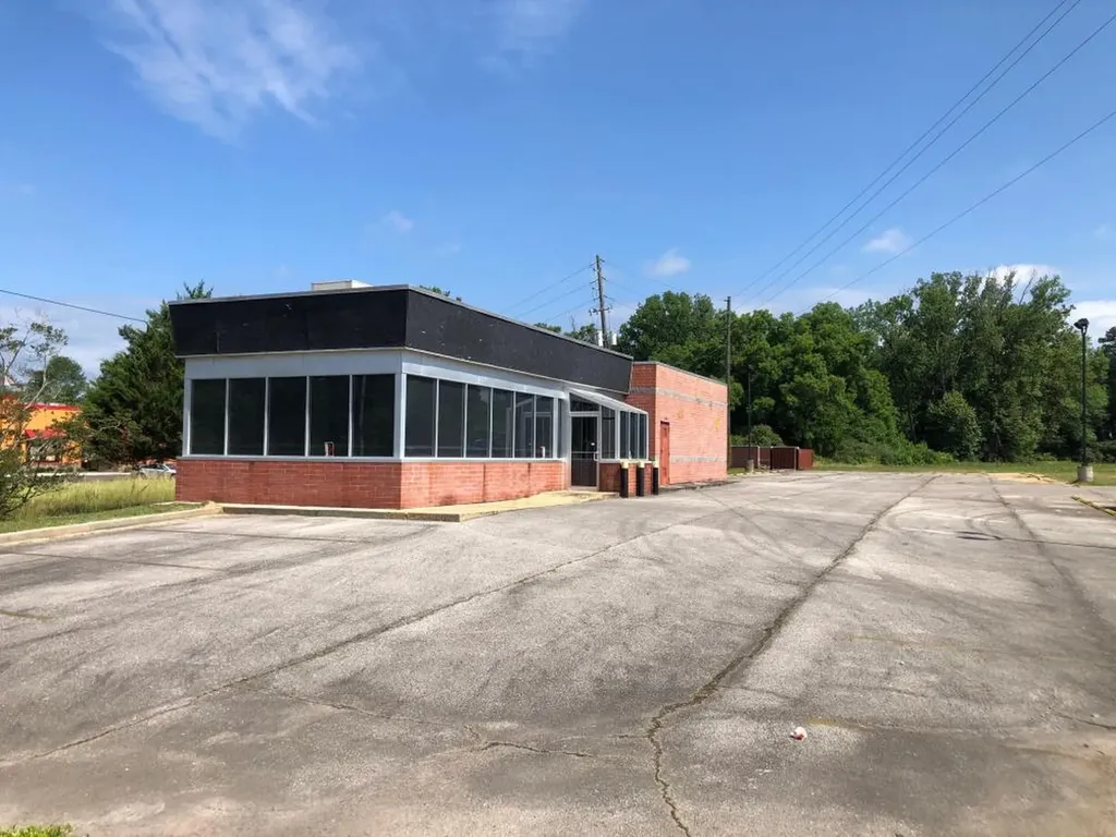 5394 Us 280 Harpersville AL 35078