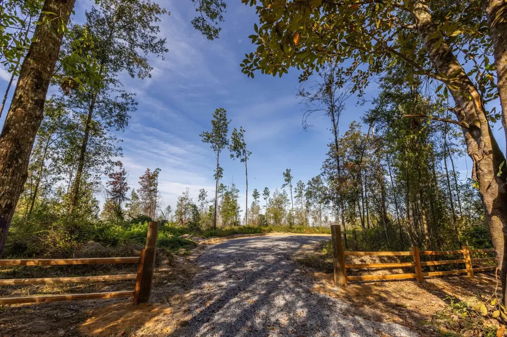 0 Whitehouse Fork Road Bay Minette AL 36507