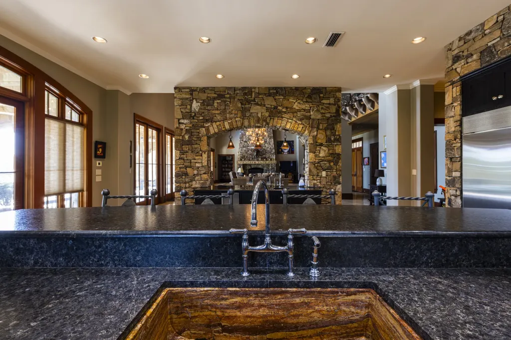 468 Oak Road Deer Park AL 36529