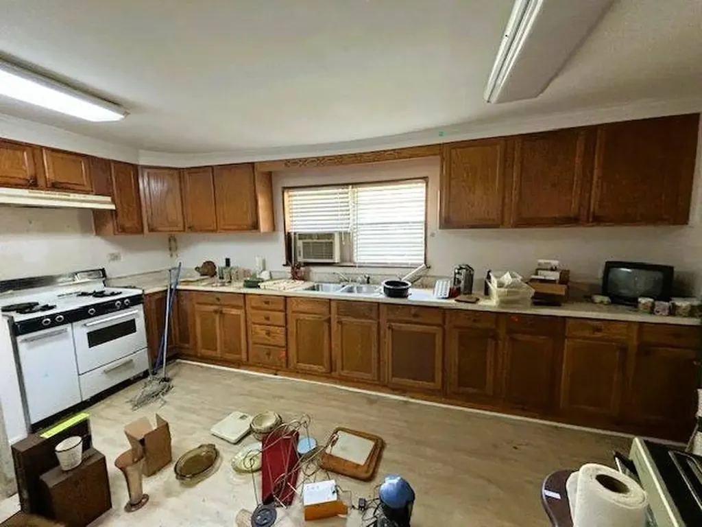 306 North Ash Avenue Demopolis AL 36732