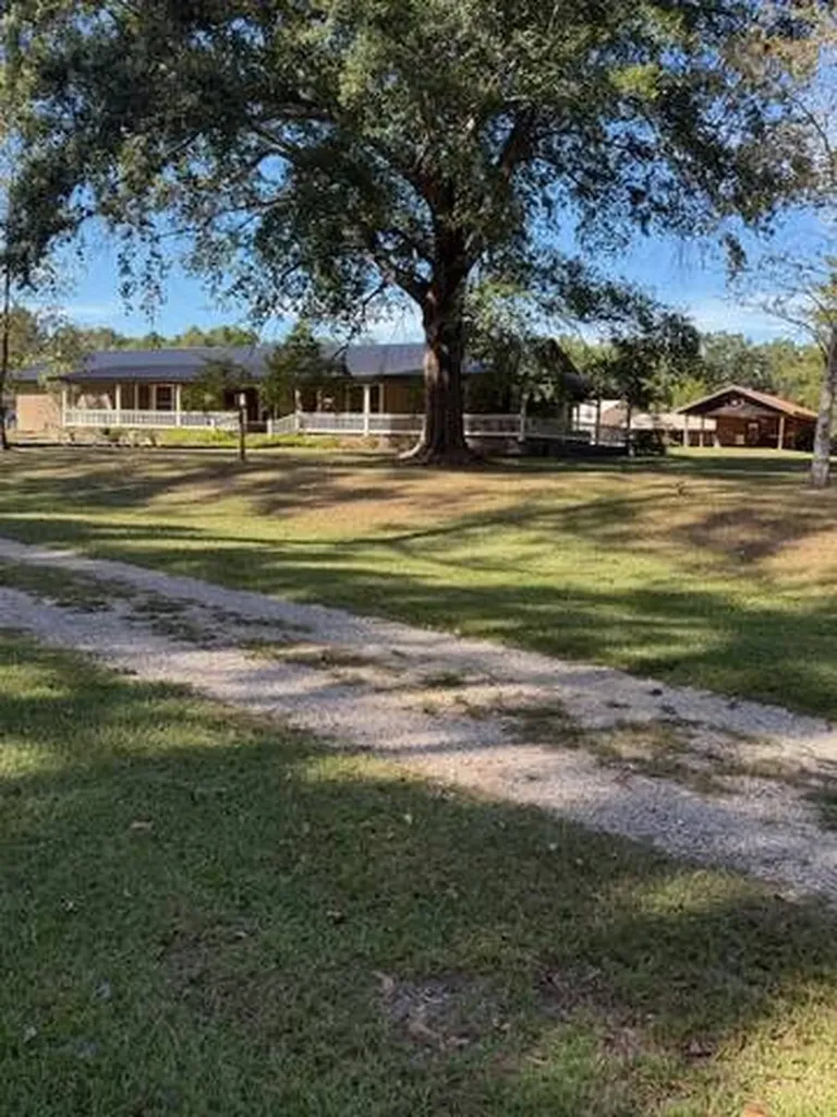 80 Juniper Drive Chatom AL 36518