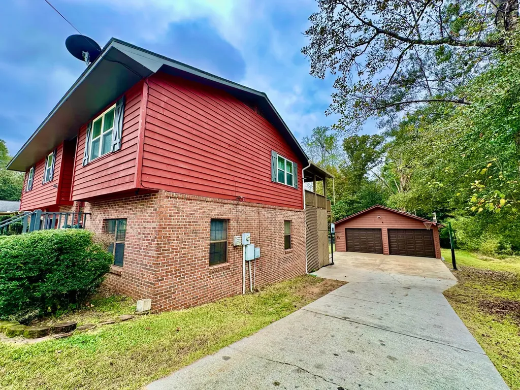 840 Windsorwood Drive Thomasville AL 36784