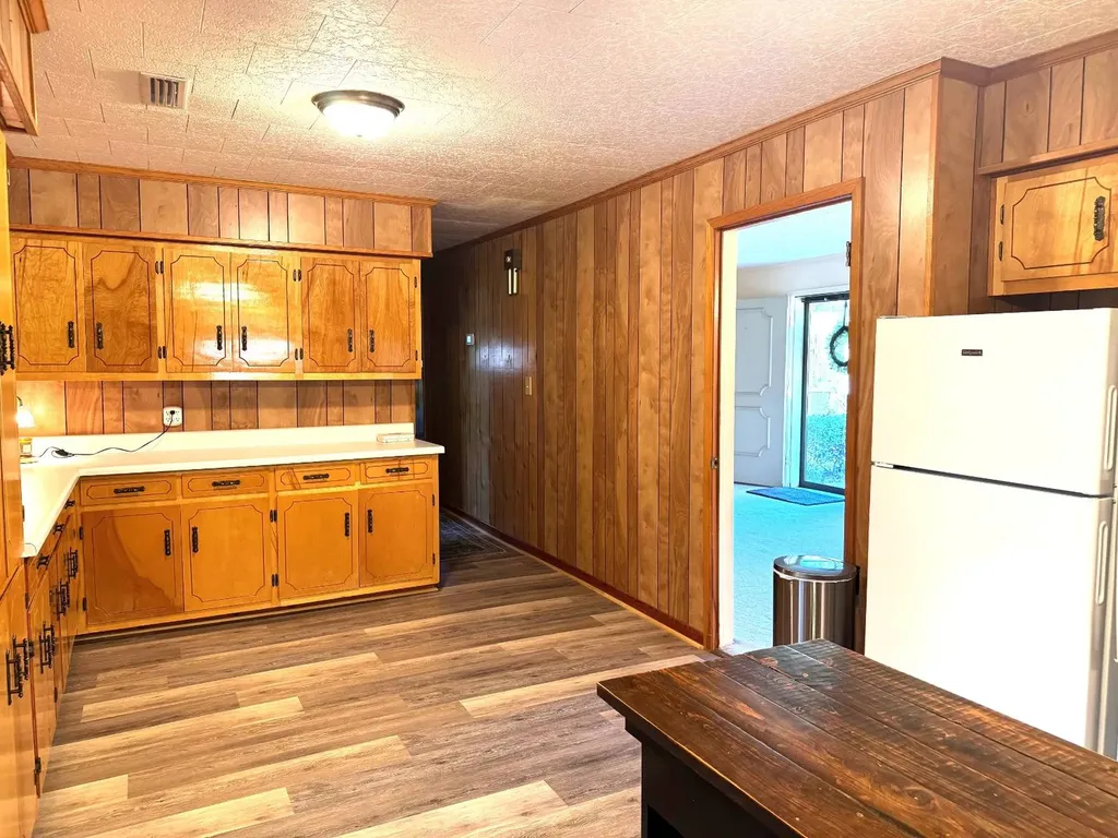 12288 Brooklyn Road Andalusia AL 36421