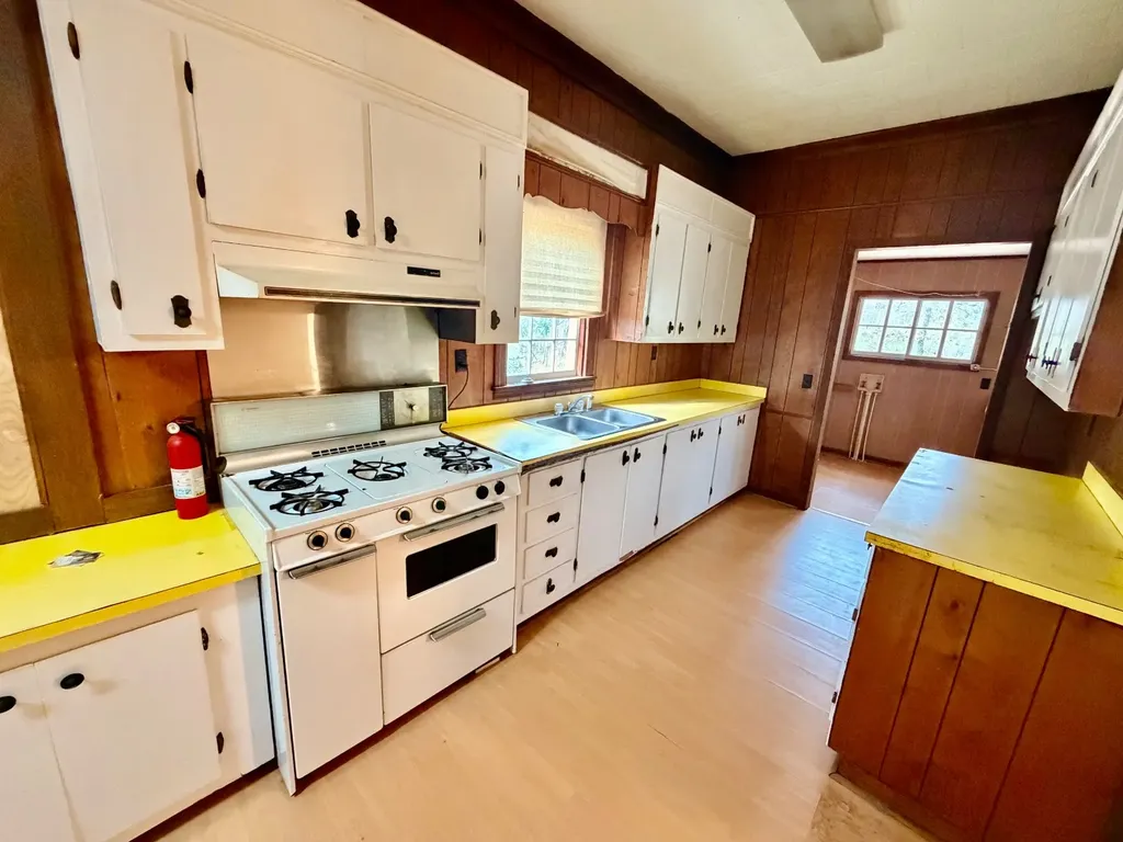 2056 Old Highway 5 S Thomasville AL 36784