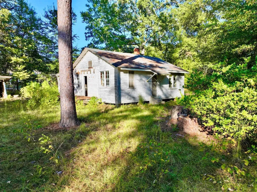2056 Old Highway 5 S Thomasville AL 36784