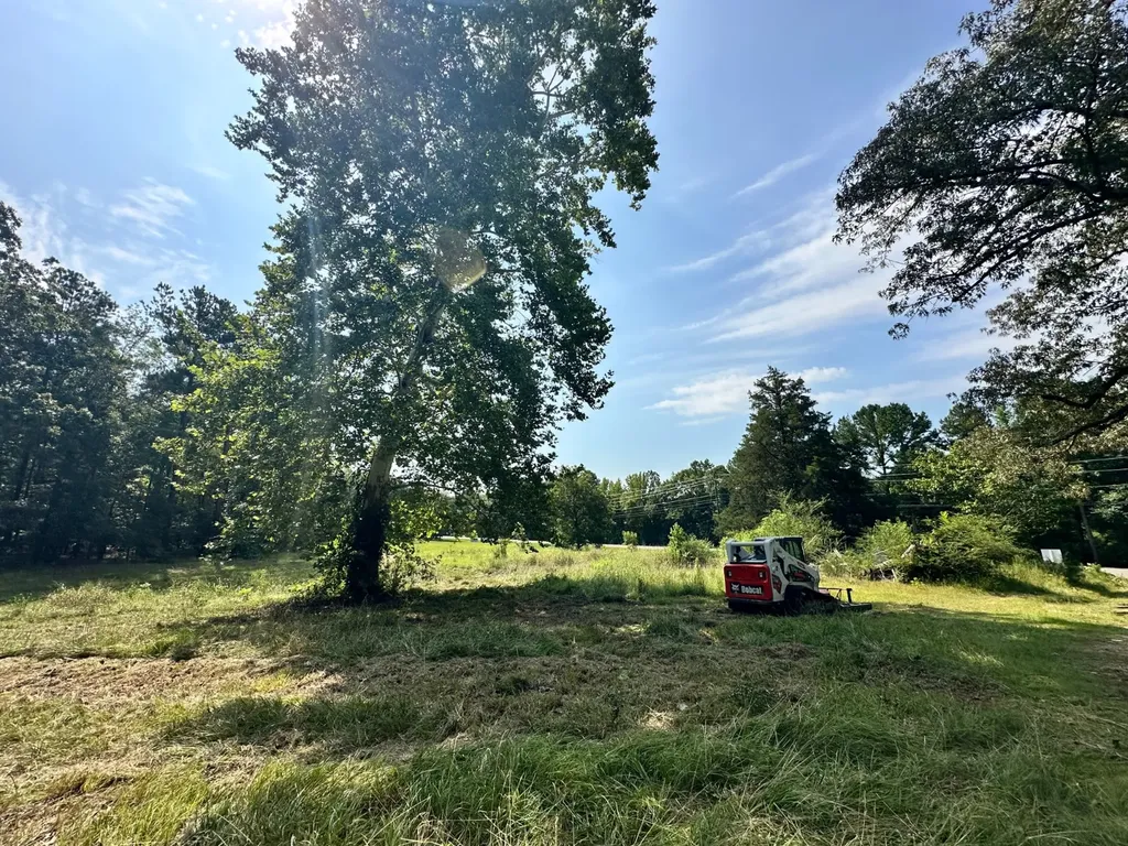 831 Smokey Road Alabaster AL 35007