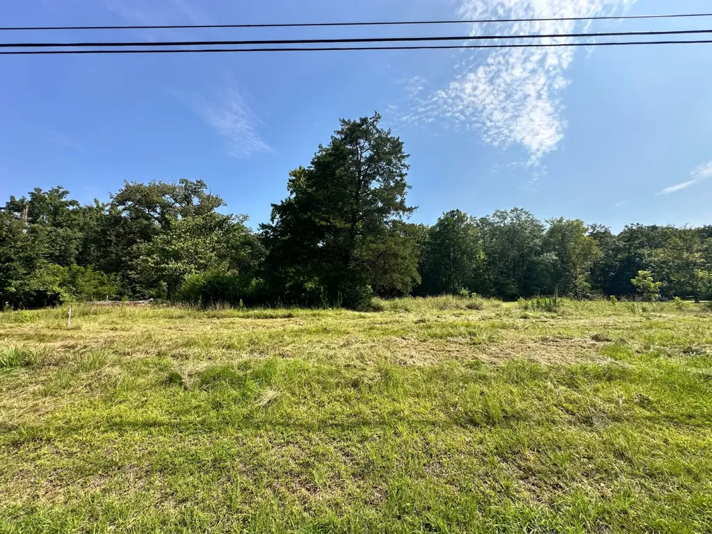 831 Smokey Road Alabaster AL 35007