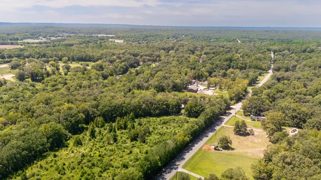 831 Smokey Road Alabaster AL 35007