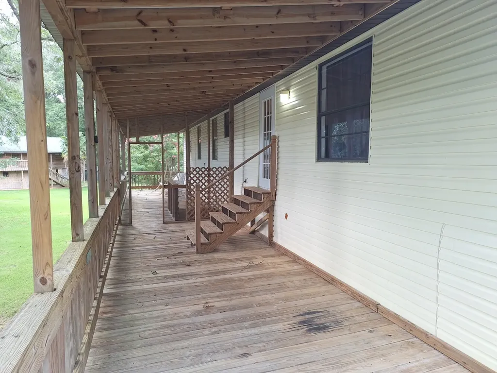 114 Deerfield Court Lowndesboro AL 36752