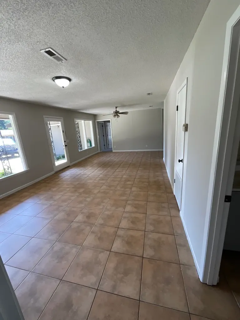 572 Sharon Lane Ozark AL 36360