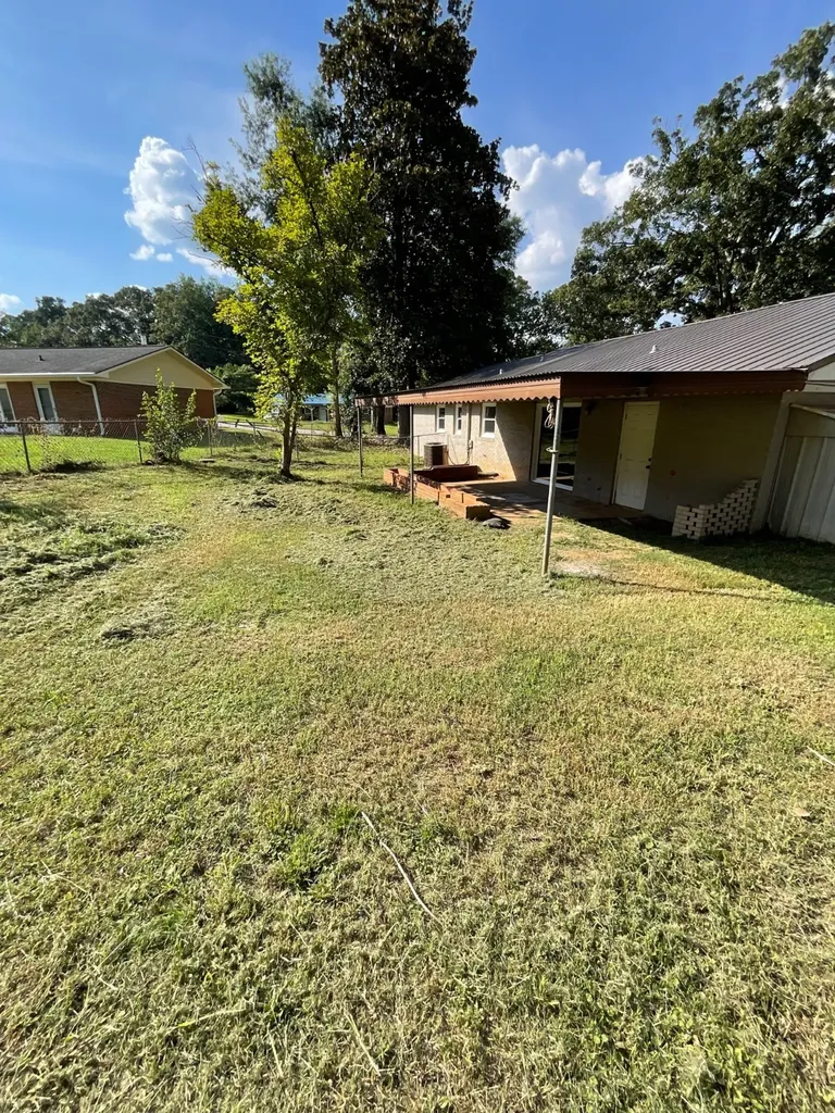 572 Sharon Lane Ozark AL 36360