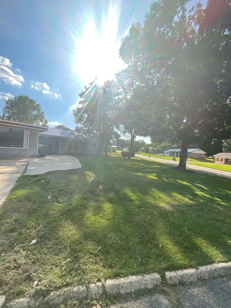 572 Sharon Lane Ozark AL 36360