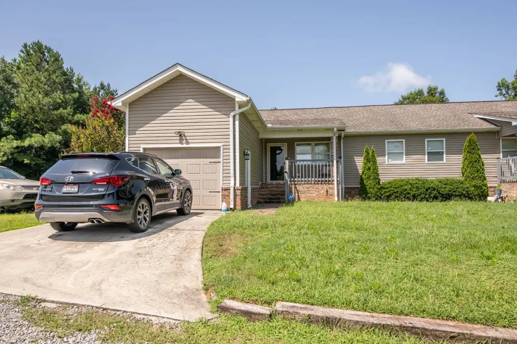 94 Barton Place Cordova AL 35550