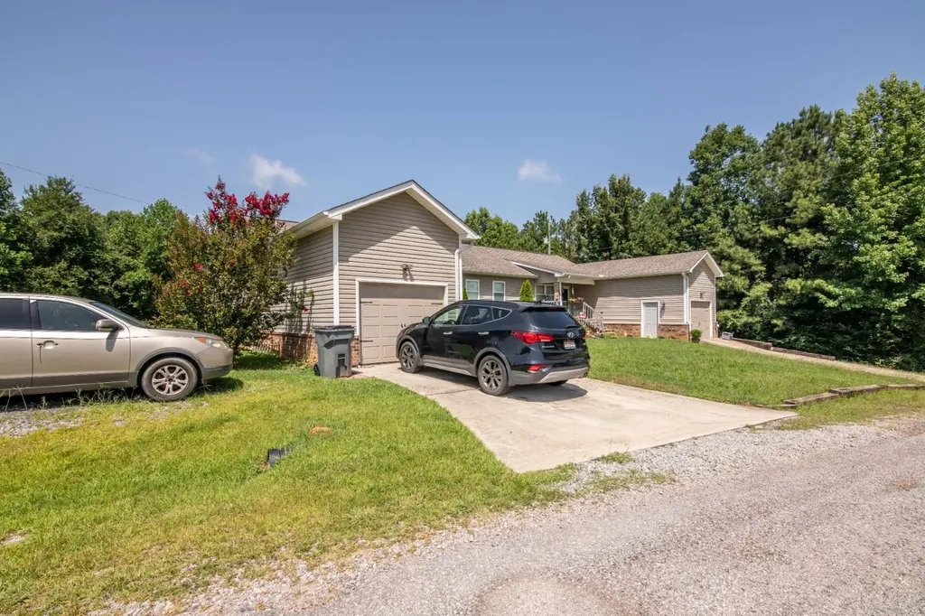 94 Barton Place Cordova AL 35550